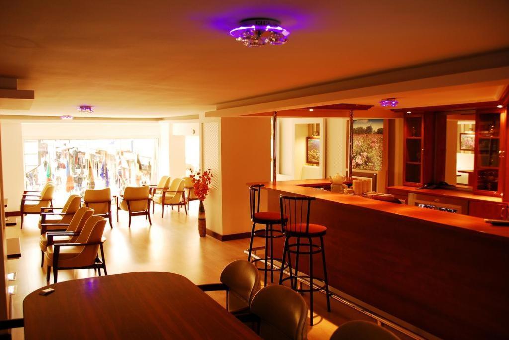Artan Hotel Isparta Exterior foto
